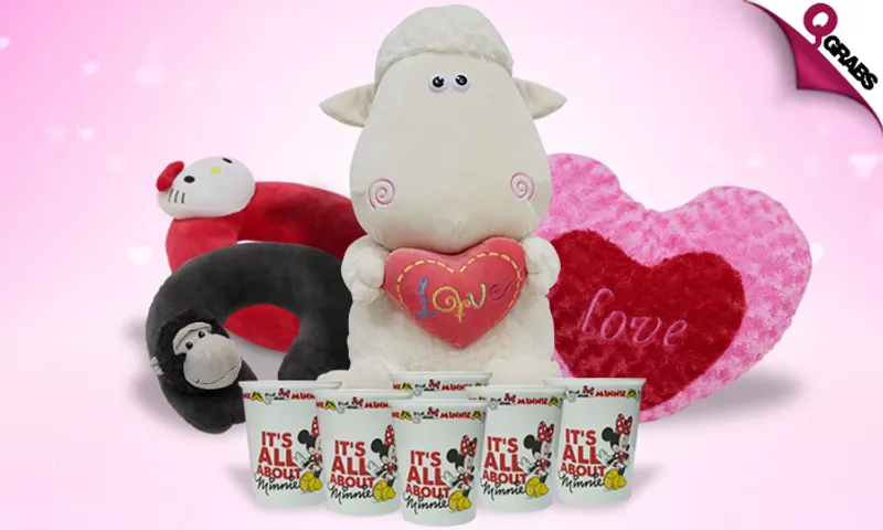 Stuffed Dolls & Pillows!